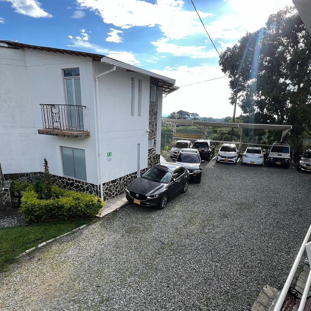 Castillo Del Toro Guest House Armenia  Exterior photo